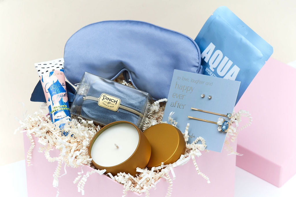 Personalised Bridesmaid Gift Box with Robe – Meringue Bridal Boutique